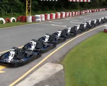 حلبة سباق مركبات Go-Kart في باتونغ بوكيت