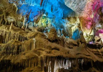 كهف بروميثيوس Prometheus Cave بالقرب من كوتايسي جورجيا